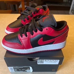 NIKE AIR JORDAN 1 LOW (GS)